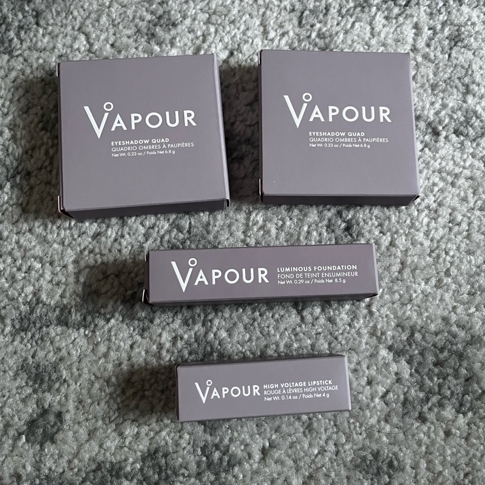 Vapour Set Luminous Foundation 130L Lipstick Blaze Eyeshadow Archetype labyrinth